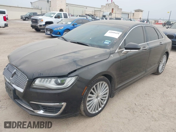 2017 Lincoln MKZ Reserve z VIN 3LN6L5EC4HR619712, wystawiony jako IAAI lot #41899418 z przebiegiem 77 481 mil mil oraz . Historia ofert i sprzedaży dostępna na DreamBid. Obrazek 17.