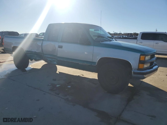 1995 GMC Sierra 2500 with VIN 1GTGC29K8SE547576, listed as a Copart auction lot 87933745 with 256,311 mi miles and Salvage Title. Bid and sale history available at carsss.com. Image 4.