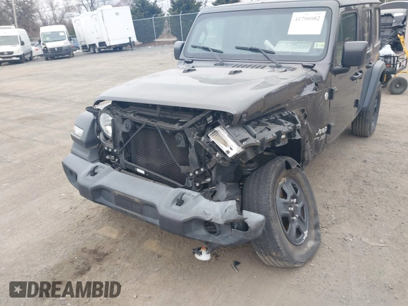 2019 Jeep Wrangler Unlimited Sport Altitude with VIN 1C4HJXDG0KW559807, listed as a IAAI auction lot 41790082 with 34,221 mi miles and . Bid and sale history available at DreamBid. Image 6.