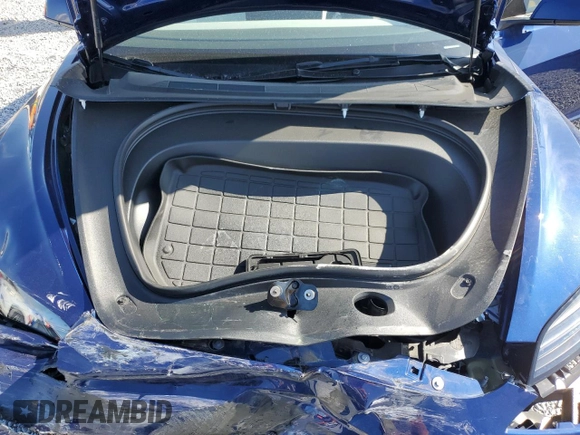 2025 Tesla Model 3 Long Range with VIN 5YJ3E1EA1SF887750, listed as a Copart auction lot 51348825 with 5,530 mi miles and Salvage Title. Bid and sale history available at DreamBid. Image 12.