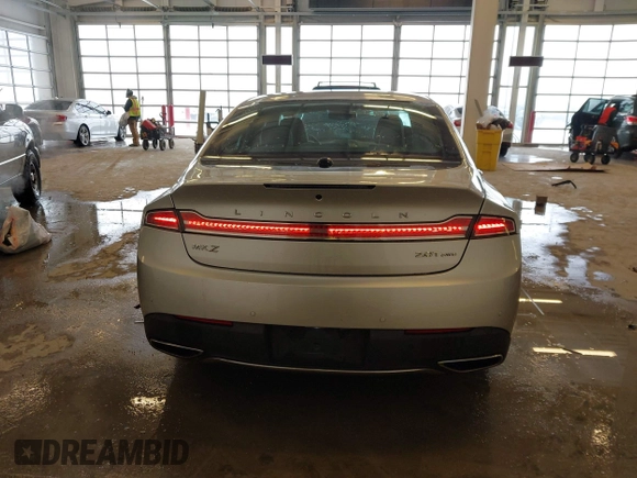 2017 Lincoln MKZ Select с VIN 3LN6L5D95HR624794, выставлен на аукционе IAAI как лот 41601895 с пробегом 81 972 миль миль и . История ставок и продаж доступна на DreamBid. Изображение 16.