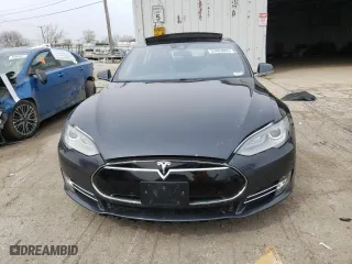 2015 Tesla Model S 85D with VIN 5YJSA1E21FF109938, listed as a Copart auction lot 53403865 with 123,576 mi miles and Clean Title. Bid and sale history available at carsss.com. Image 5.