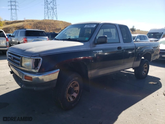 1996 Toyota T100 DX with VIN JT4UN22D1T0030871, listed as a Copart auction lot 78299024 with 220,686 mi miles and Clean Title. Bid and sale history available at carsss.com. Image 1.