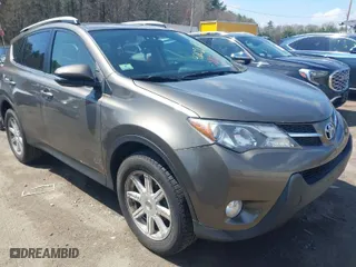 2013 Toyota RAV4 XLE with VIN JTMRFREV4DD044189, listed as a IAAI auction lot 42102088 with 217,895 mi miles. Bid and sale history available at carsss.com. Image 1.