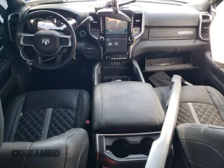2022 Ram 2500 Big Horn z VIN 3C6UR5ML6NG342037, wystawiony jako Copart lot #88340935 z przebiegiem 45 208 mil mil oraz Szkoda całkowita • Salvage title. Historia ofert i sprzedaży dostępna na DreamBid. Obrazek 8.