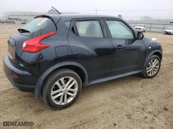 2013 Nissan Juke SV with VIN JN8AF5MRXDT220795, listed as a Copart auction lot 43825945 with 156,708 mi miles and Salvage Title. Bid and sale history available at carsss.com. Image 3.