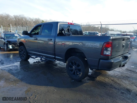 2019 Ram 2500 Big Horn with VIN 3C6UR5DJ9KG711726, listed as a IAAI auction lot 41559314 with 86,699 mi miles. Bid and sale history available at carsss.com. Image 3.