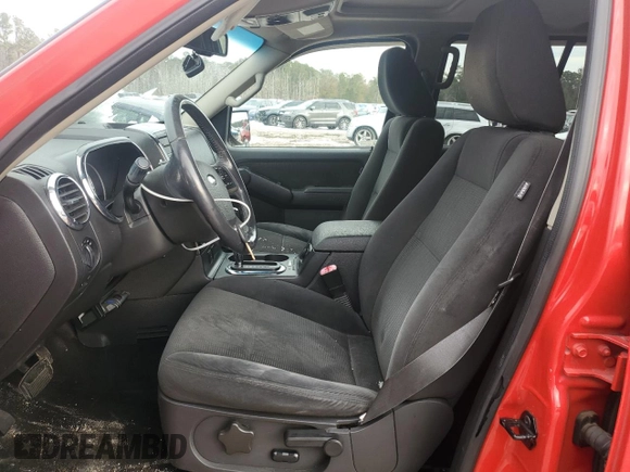 2009 Ford Explorer XLT z VIN 1FMEU63E39UA05389, wystawiony jako Copart lot #89100465 z przebiegiem 165 698 mil mil oraz Czysty tytuł • Clean title. Historia ofert i sprzedaży dostępna na DreamBid. Obrazek 7.