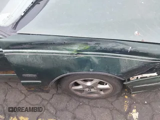 1998 Volvo S70 z VIN YV1LS5574W3526725, wystawiony jako IAAI lot #40676024 z przebiegiem 241 558 mil mil oraz . Historia ofert i sprzedaży dostępna na DreamBid. Obrazek 13.