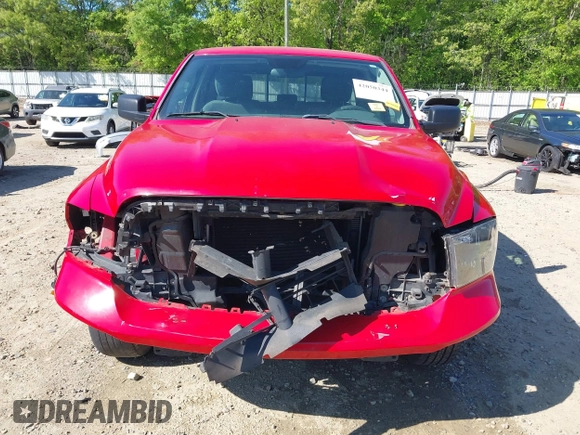 2017 Ram 1500 SLT z VIN 1C6RR6GG5HS678804, wystawiony jako IAAI lot #42050344 z przebiegiem 210 987 mil mil oraz . Historia ofert i sprzedaży dostępna na DreamBid. Obrazek 13.