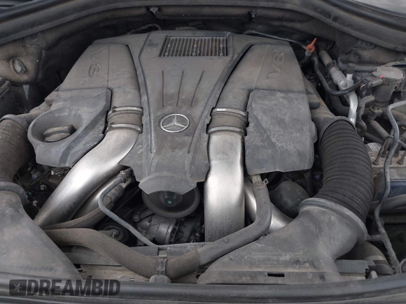 2014 Mercedes-Benz GL 450 with VIN 4JGDF7CE0EA372225, listed as a IAAI auction lot 42141012 with 158,045 mi miles and . Bid and sale history available at DreamBid. Image 10.