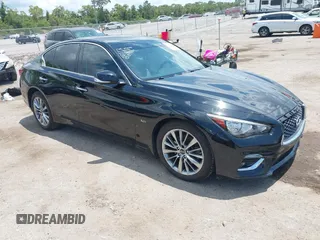 2018 Infiniti Q50 Luxe z VIN JN1EV7AP3JM355320, wystawiony jako IAAI lot #42152591 z przebiegiem 61 432 mil mil oraz . Historia ofert i sprzedaży dostępna na DreamBid. Obrazek 1.