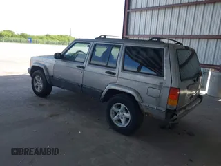 2000 Jeep Cherokee z VIN 1J4FF48S1YL273555, wystawiony jako IAAI lot #42249135 z przebiegiem 184 674 mil mil oraz . Historia ofert i sprzedaży dostępna na DreamBid. Obrazek 3.