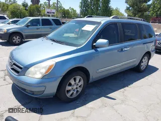2007 Hyundai Entourage GLS с VIN KNDMC233976038019, выставлен на аукционе IAAI как лот 42544133 с пробегом 201 986 миль миль и . История ставок и продаж доступна на DreamBid. Изображение 2.