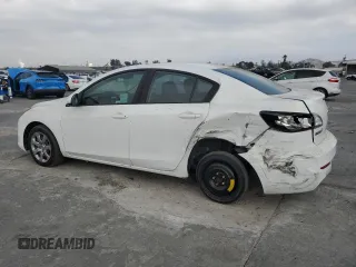 2013 Mazda 3 i Sport with VIN JM1BL1UP1D1845596, listed as a Copart auction lot 77825814 with 154,823 mi miles and Non Repairable. Bid and sale history available at DreamBid. Image 2.