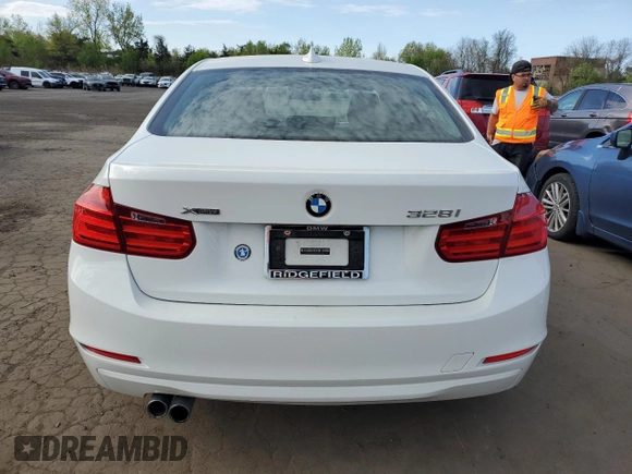 2013 BMW 3 Series 328i xDrive with VIN WBA3B3G5XDNR79929, listed as a Copart auction lot 53758945 with 58,591 mi miles and Salvage Title. Bid and sale history available at carsss.com. Image 6.