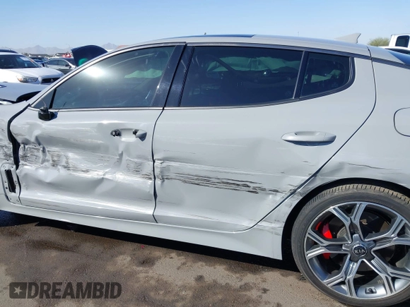 2020 Kia Stinger GT2 with VIN KNAE55LC8L6083914, listed as a IAAI auction lot 41720296 with 51,011 mi miles. Bid and sale history available at carsss.com. Image 14.