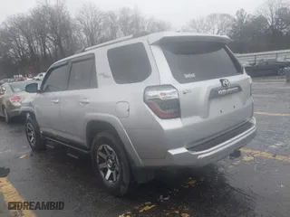 2018 Toyota 4Runner SR5 with VIN JTEBU5JR0J5550614, listed as a IAAI auction lot 41768811 with 175,400 mi miles. Bid and sale history available at carsss.com. Image 14.