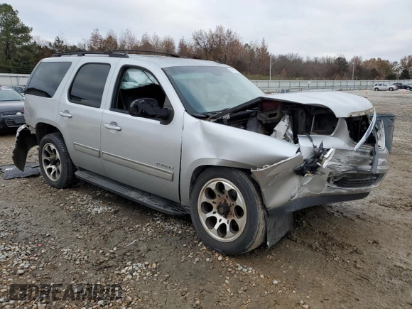 2013 GMC Yukon SLE with VIN 1GKS1AE03DR171528, listed as a Copart auction lot 84190114 with 0 mi miles and Salvage Title. Bid and sale history available at carsss.com. Image 4.