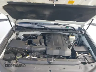 2015 Toyota 4Runner Limited with VIN JTEBU5JR9F5211549, listed as a IAAI auction lot 40237994 with 72,310 mi miles and . Bid and sale history available at DreamBid. Image 10.