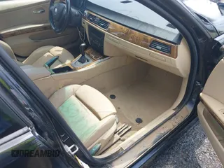 2006 BMW 3 Series 325i with VIN WBAVB13526PS66002, listed as a IAAI auction lot 42628239 with Not provided miles and . Bid and sale history available at DreamBid. Image 5.