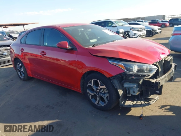 2021 Kia Forte FE with VIN 3KPF24AD9ME387707, listed as a IAAI auction lot 41020343 with 68,737 mi miles. Bid and sale history available at carsss.com. Image 1.