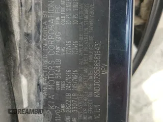 2008 Kia Sorento LX z VIN KNDJC735885819431, wystawiony jako Copart lot #56649295 z przebiegiem 106 298 mil mil oraz Szkoda całkowita • Salvage title. Historia ofert i sprzedaży dostępna na DreamBid. Obrazek 13.