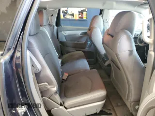 2015 Chevrolet Traverse LS z VIN 1GNKVFED7FJ372244, wystawiony jako Copart lot #56915315 z przebiegiem 78 677 mil mil oraz Szkoda całkowita • Salvage title. Historia ofert i sprzedaży dostępna na DreamBid. Obrazek 11.