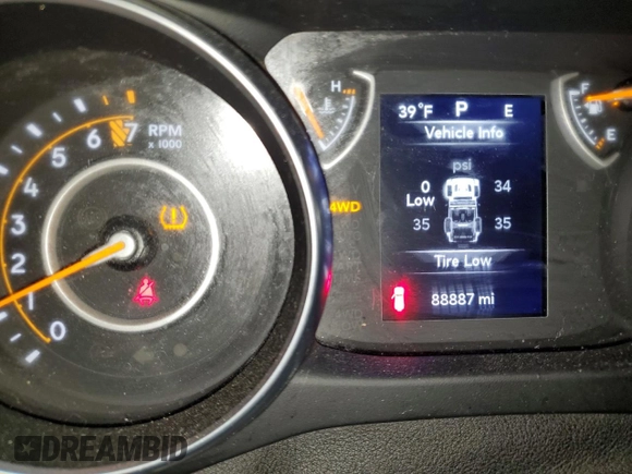 2020 Jeep Wrangler Unlimited Sport Altitude with VIN 1C4HJXDG4LW284590, listed as a Copart auction lot 84806434 with 88,887 mi miles and Salvage title. Bid and sale history available at DreamBid. Image 9.