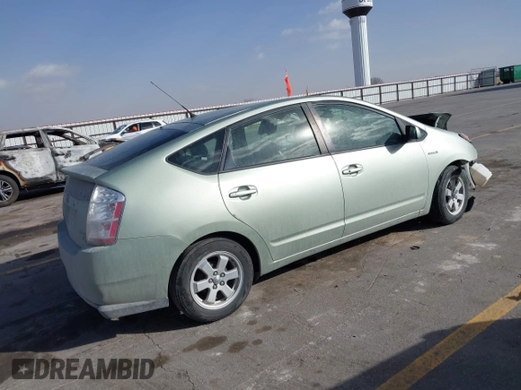2006 Toyota Prius with VIN JTDKB20U167513159, listed as a IAAI auction lot 41704842 with 170,618 mi miles. Bid and sale history available at carsss.com. Image 4.