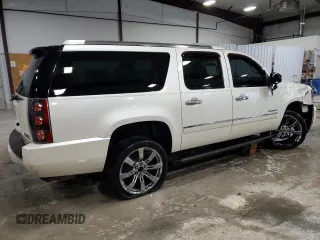 2010 GMC Yukon XL Denali with VIN 1GKUKMEF1AR276429, listed as a Copart auction lot 47053105 with 202,898 mi miles and Salvage Title. Bid and sale history available at carsss.com. Image 3.