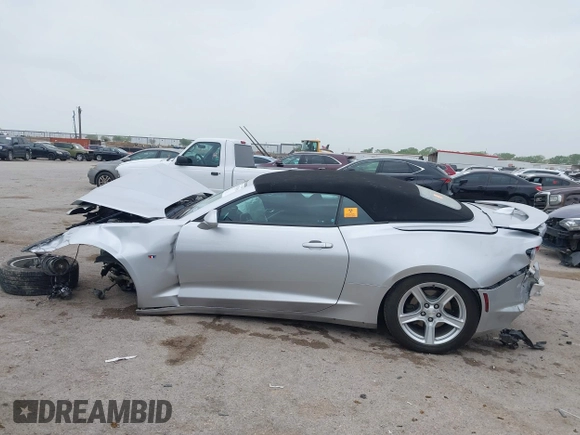 2019 Chevrolet Camaro 1LT with VIN 1G1FB3DS9K0133305, listed as a IAAI auction lot 41923076 with 78,371 mi miles and . Bid and sale history available at DreamBid. Image 14.