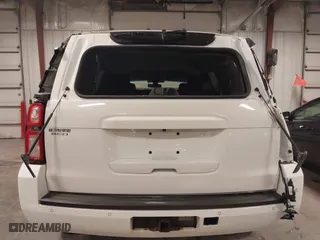 2015 Chevrolet Tahoe Commercial with VIN 1GNSK2EC5FR688820, listed as a IAAI auction lot 41444813 with 206,244 mi miles. Bid and sale history available at carsss.com. Image 6.