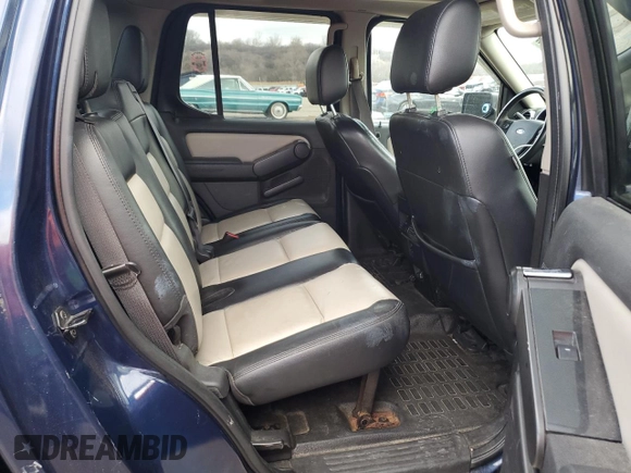 2008 Ford Explorer Sport Trac Limited z VIN 1FMEU538X8UA34178, wystawiony jako Copart lot #50341955 z przebiegiem 179 122 mil mil oraz Czysty tytuł • Clean title. Historia ofert i sprzedaży dostępna na DreamBid. Obrazek 10.