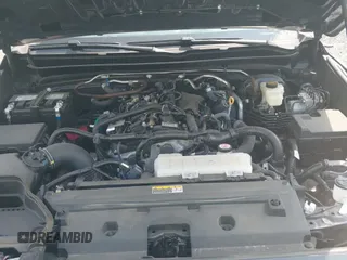 2024 Toyota Tacoma SR5 z VIN 3TMLB5JN3RM039609, wystawiony jako IAAI lot #42811469 z przebiegiem 19 681 mil mil oraz . Historia ofert i sprzedaży dostępna na DreamBid. Obrazek 19.