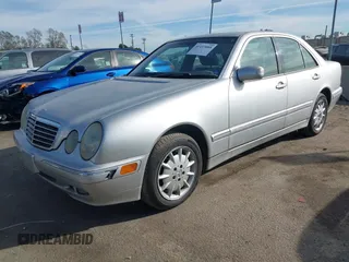 2002 Mercedes-Benz E-Class with VIN WDBJF65J72B485024, listed as a IAAI auction lot 41433088 with 100,100 mi miles. Bid and sale history available at carsss.com. Image 2.