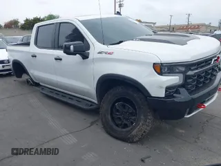 2025 Chevrolet Silverado 1500 with VIN 3GCUKHEL6SG224899, listed as a IAAI auction lot 41828205 with 3,067 mi miles and . Bid and sale history available at DreamBid. Image 1.