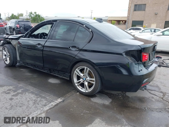 2014 BMW 3 Series 328i z VIN WBA3A5G58ENN66293, wystawiony jako IAAI lot #42106001 z przebiegiem 106 108 mil mil oraz . Historia ofert i sprzedaży dostępna na DreamBid. Obrazek 3.