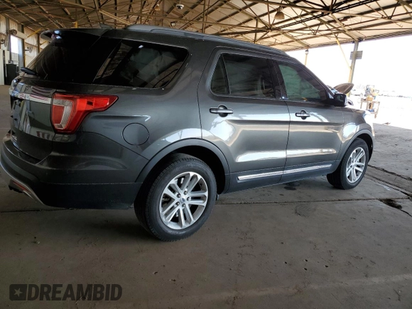 2017 Ford Explorer XLT with VIN 1FM5K7D81HGC55652, listed as a Copart auction lot 54075355 with 64,322 mi miles and Salvage title. Bid and sale history available at DreamBid. Image 3.