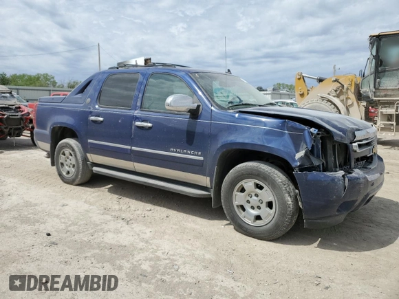 2013 Chevrolet Avalanche LT with VIN 3GNTKFE77DG151023, listed as a Copart auction lot 52977325 with 195,418 mi miles and Salvage title. Bid and sale history available at DreamBid. Image 4.