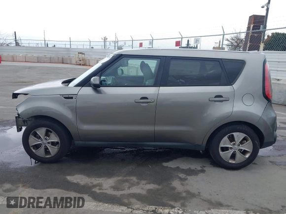 2015 Kia Soul with VIN KNDJN2A20F7125887, listed as a IAAI auction lot 42107735 with 151,537 mi miles and . Bid and sale history available at DreamBid. Image 15.