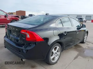 2012 Volvo S60 T5 with VIN YV1622FS6C2123121, listed as a IAAI auction lot 41912010 with 130,294 mi miles. Bid and sale history available at carsss.com. Image 4.