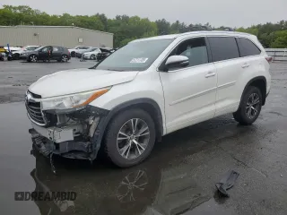 2016 Toyota Highlander XLE with VIN 5TDJKRFH1GS244117, listed as a Copart auction lot 57211705 with 117,775 mi miles and Salvage title. Bid and sale history available at DreamBid. Image 1.