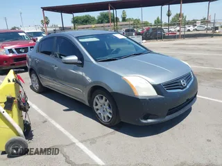 2012 Nissan Sentra SR z VIN 3N1AB6AP9CL759527, wystawiony jako IAAI lot #42760989 z przebiegiem 158 961 mil mil oraz . Historia ofert i sprzedaży dostępna na DreamBid. Obrazek 1.
