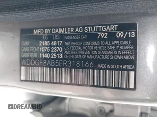 2014 Mercedes-Benz C with VIN WDDGF8AB5ER318166, listed as a IAAI auction lot 41911146 with 115,691 mi miles. Bid and sale history available at carsss.com. Image 9.
