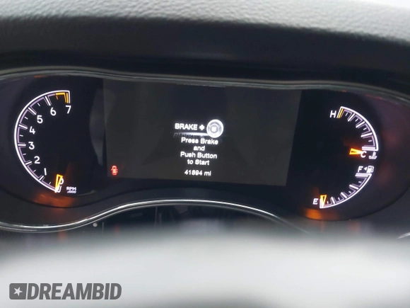 2021 Jeep Grand Cherokee Limited with VIN 1C4RJFBG9MC779517, listed as a IAAI auction lot 42149165 with 41,894 mi miles and . Bid and sale history available at DreamBid. Image 7.