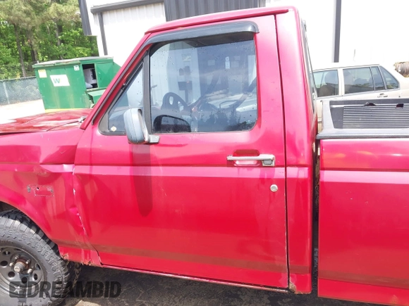 1995 Ford F-150 with VIN 1FTDF15Y8SLB24748, listed as a IAAI auction lot 42105338 with Not provided miles and . Bid and sale history available at DreamBid. Image 14.