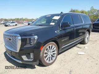 2023 GMC Yukon XL Denali with VIN 1GKS2JKL7PR458631, listed as a IAAI auction lot 42024142 with 16,054 mi miles. Bid and sale history available at carsss.com. Image 17.