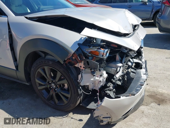 2022 Mazda CX-30 2.5 Turbo Premium Package with VIN 3MVDMBDY2NM408844, listed as a IAAI auction lot 41668027 with 17,463 mi miles. Bid and sale history available at carsss.com. Image 6.