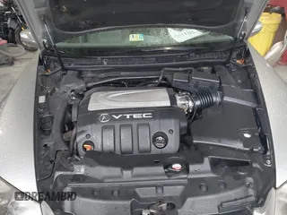 2008 Acura RL with VIN JH4KB16528C004491, listed as a IAAI auction lot 41571102 with 144,373 mi miles and . Bid and sale history available at DreamBid. Image 10.